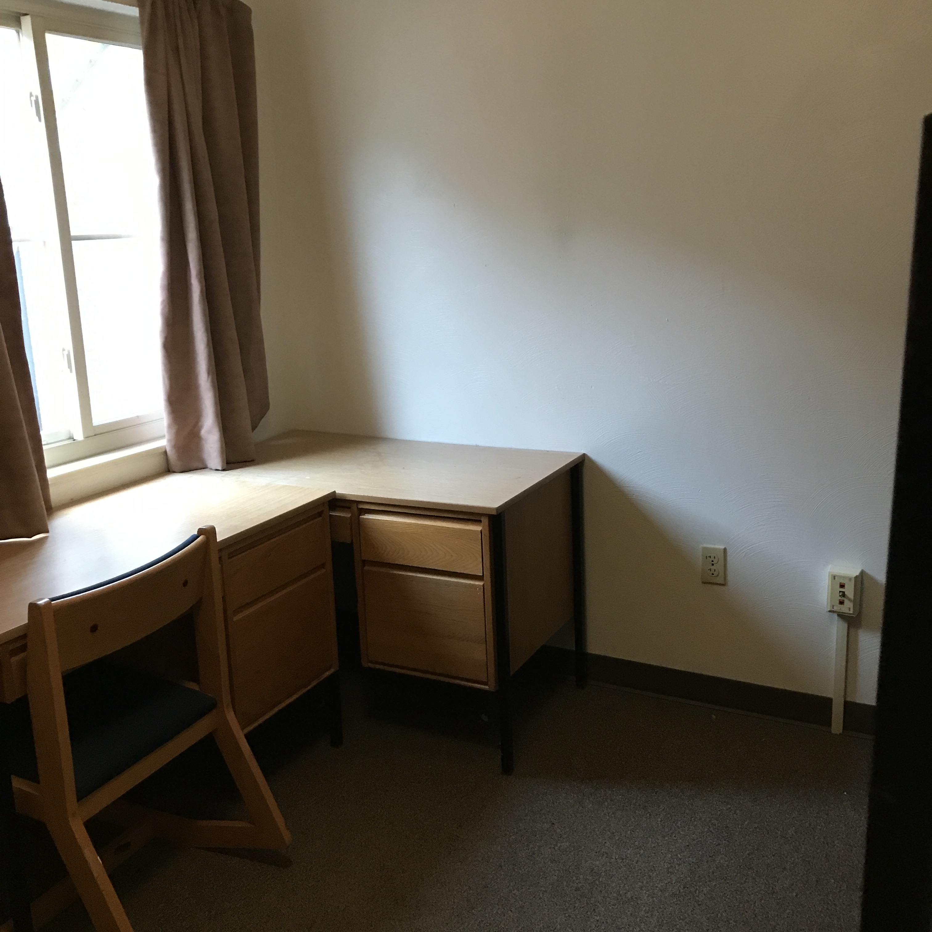 Move-in Day Etiquette and Tips – Parents' Guide to the College Puzzle